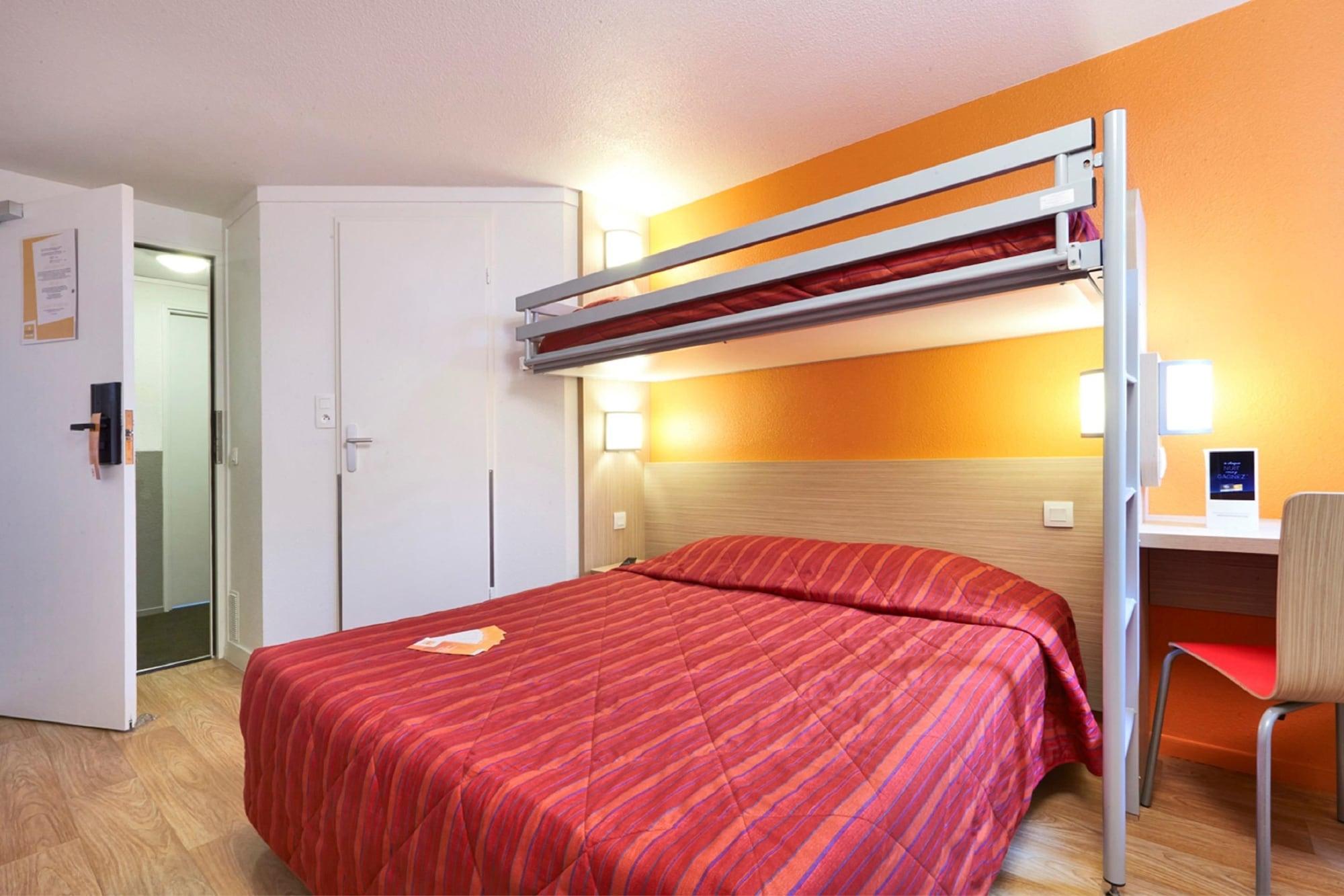 Premiere Classe Marne La Vallee - Thibault Des Vignes Hotel